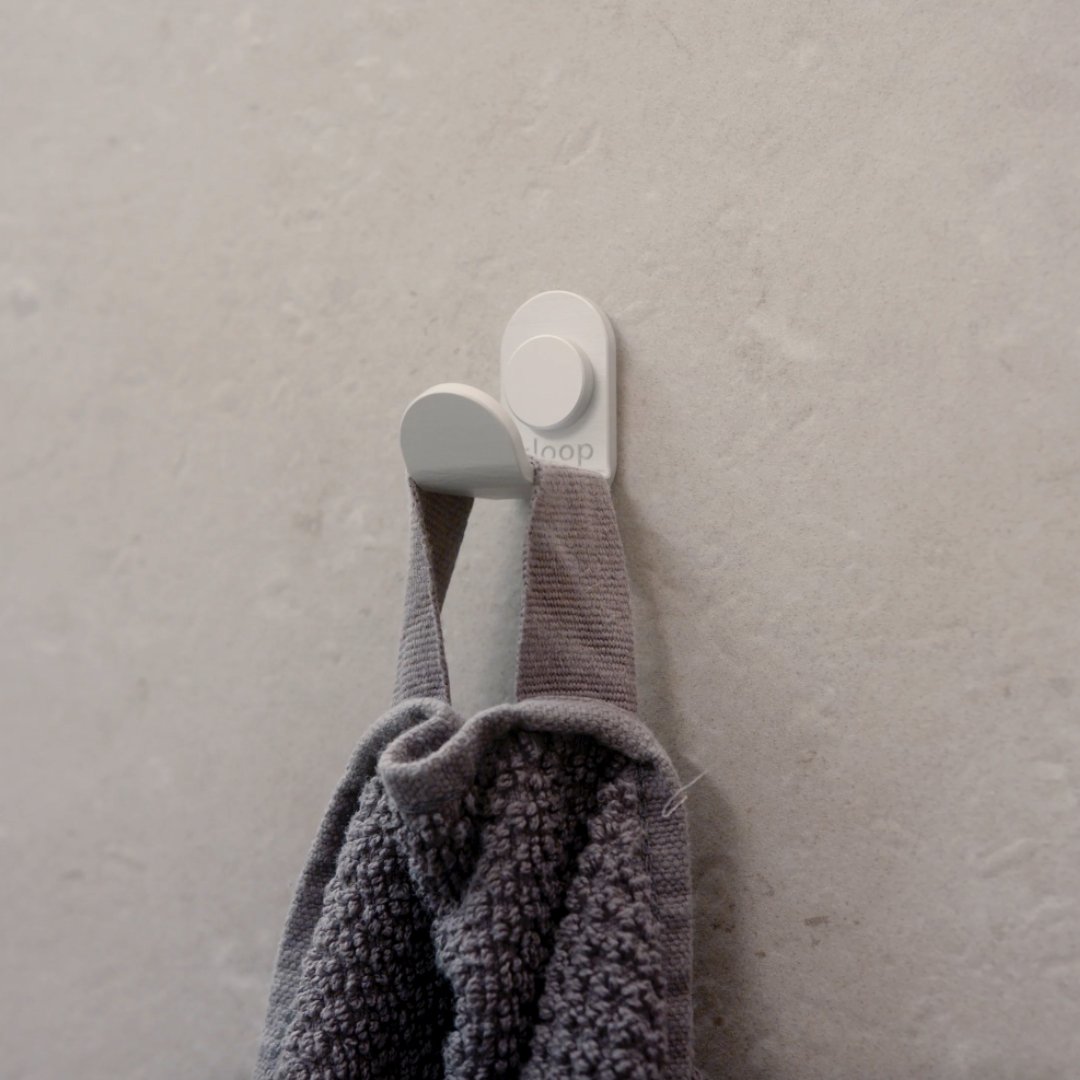 Hanger X1 - Towel hook - aloop design studio