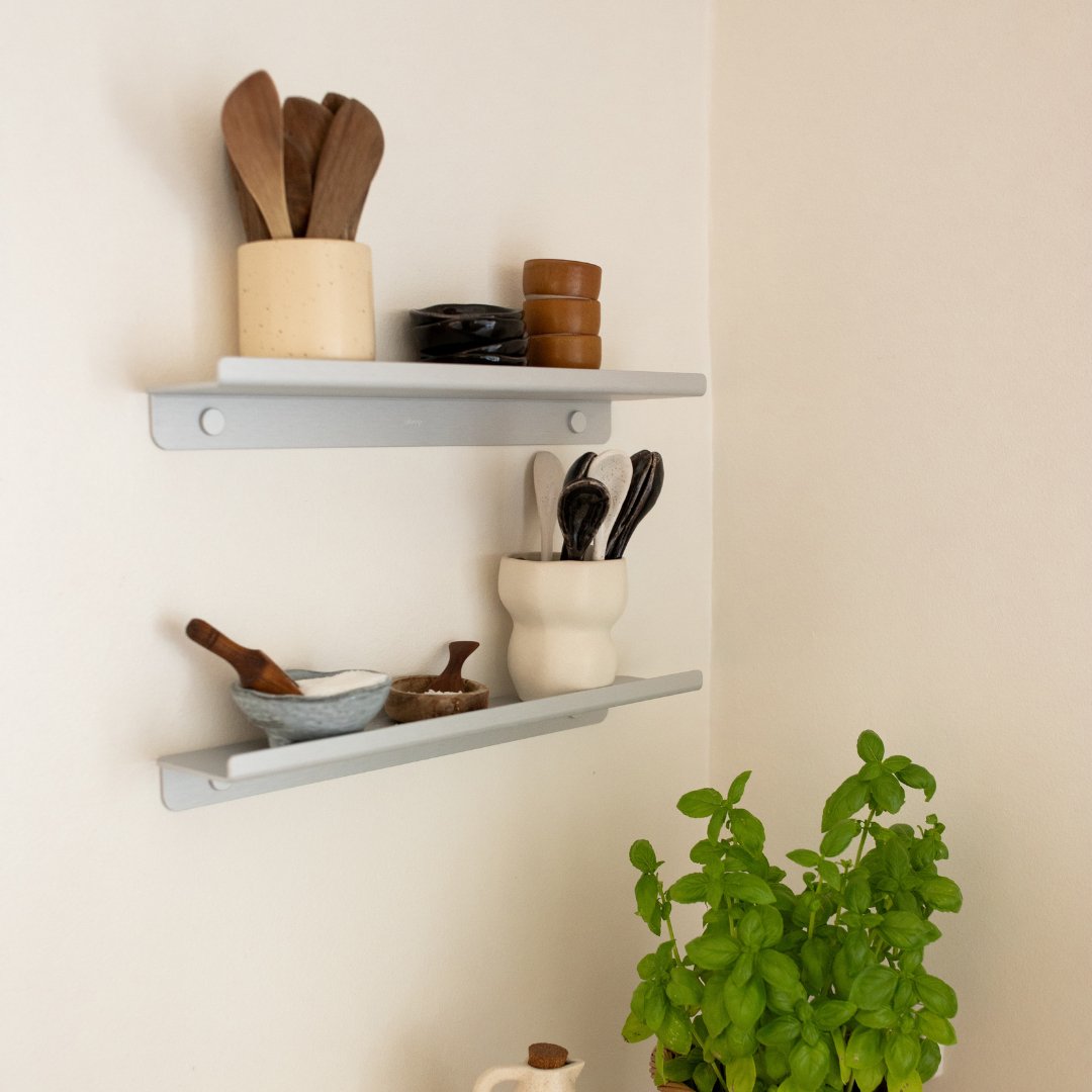 Shelf Y - Picture shelf - aloop design studio